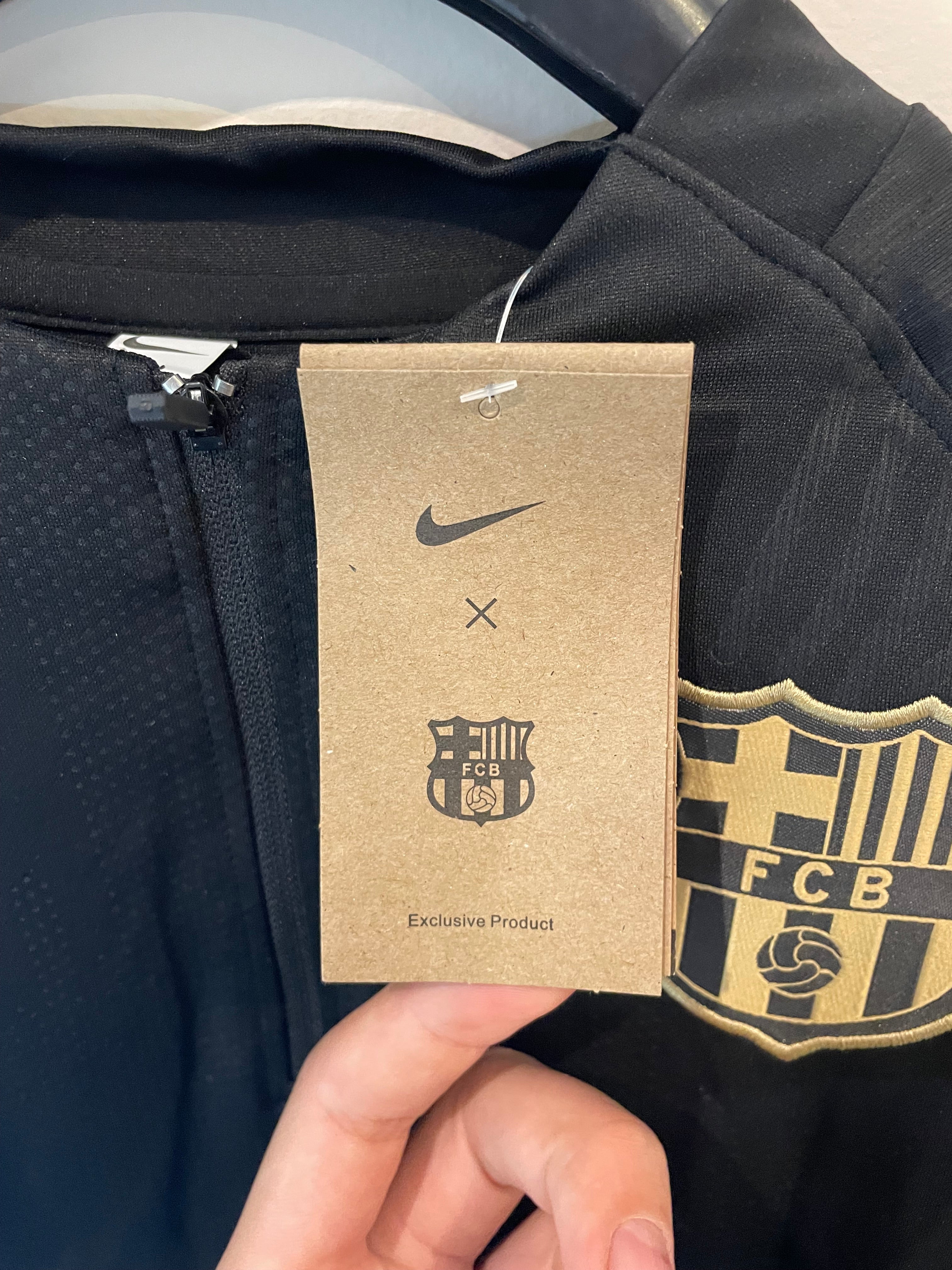 FC Barcelona tréninková mikina – černá/zlatá