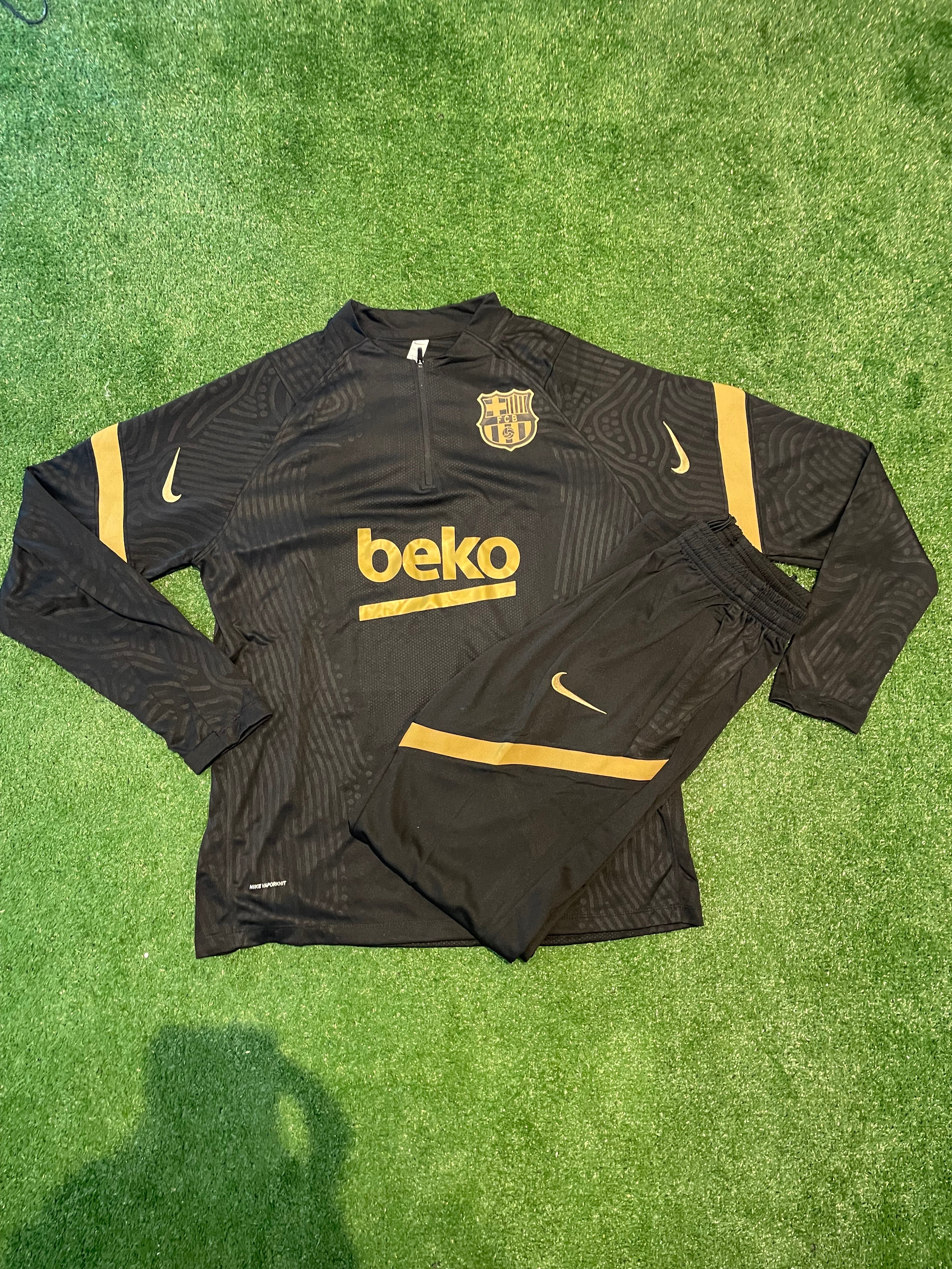 FC Barcelona tréninková mikina – černá/zlatá