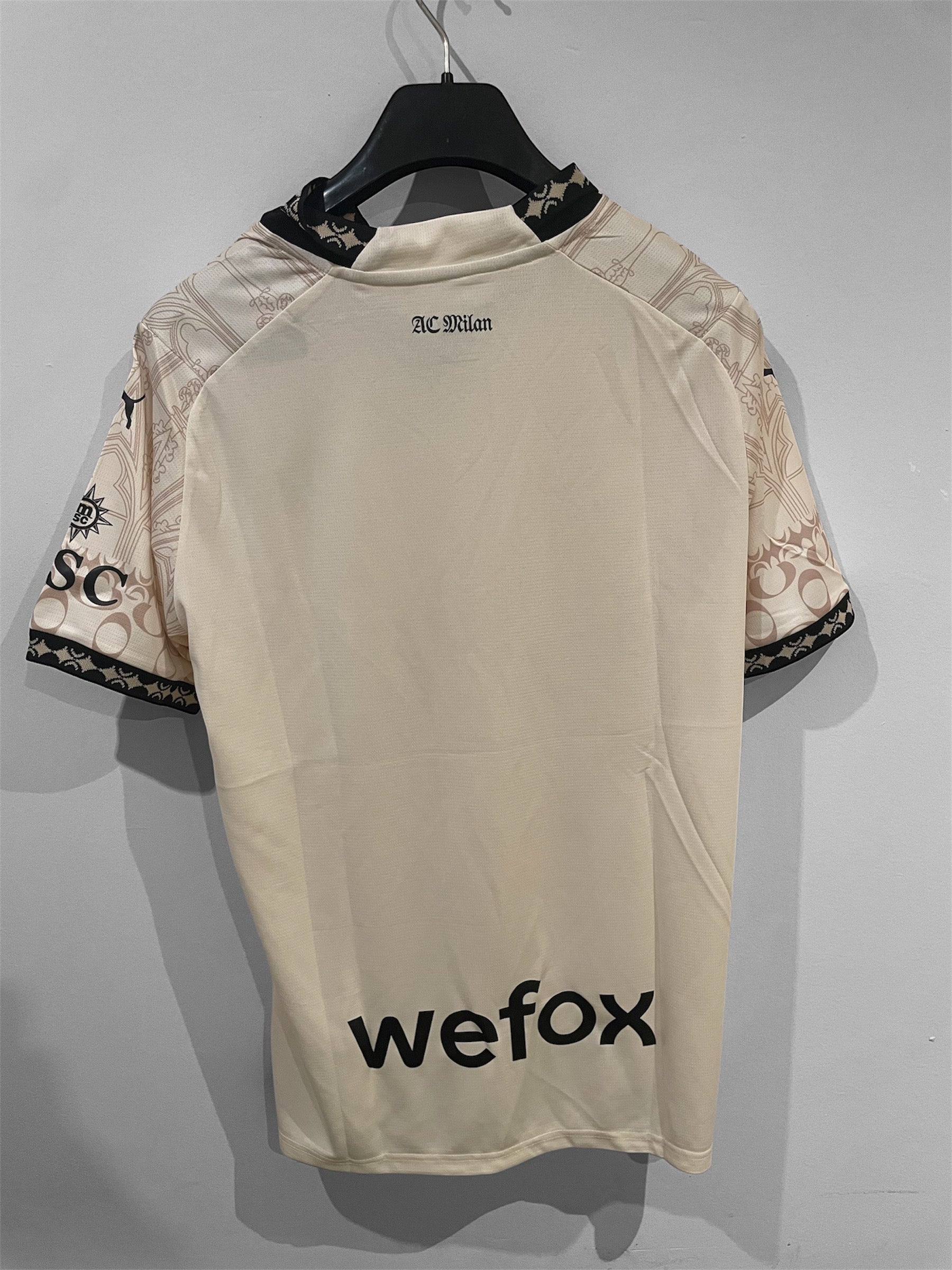 dres  AC Milan x Pleasures 2023/24