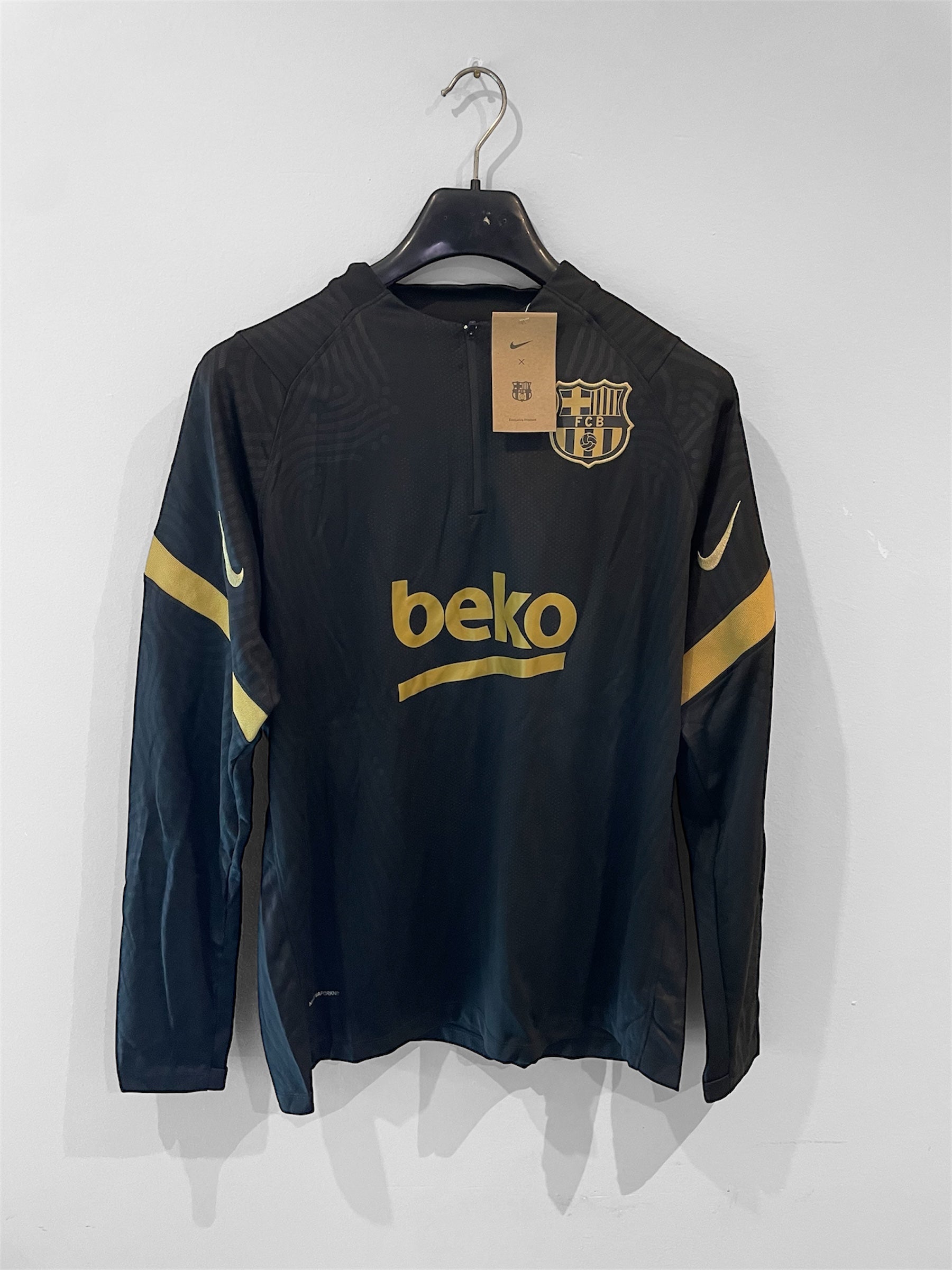 FC Barcelona tréninková mikina – černá/zlatá