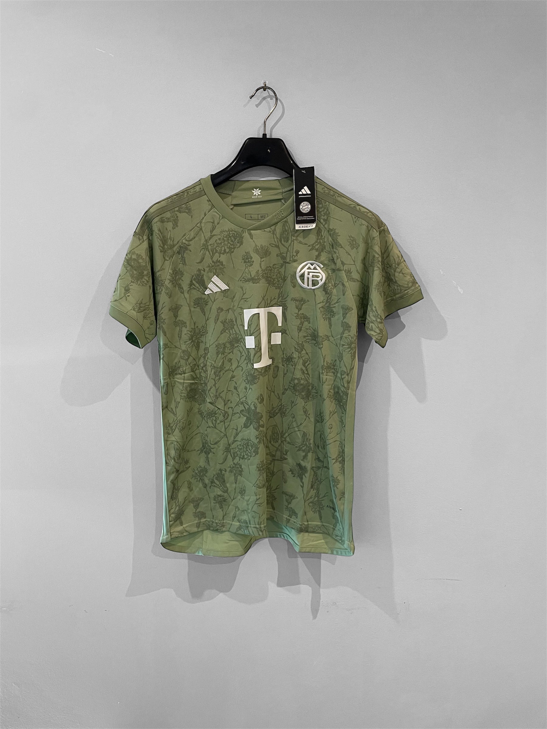 Bayern Mnichov 23/24 Třetí dres – limitovaná edice (zelený)