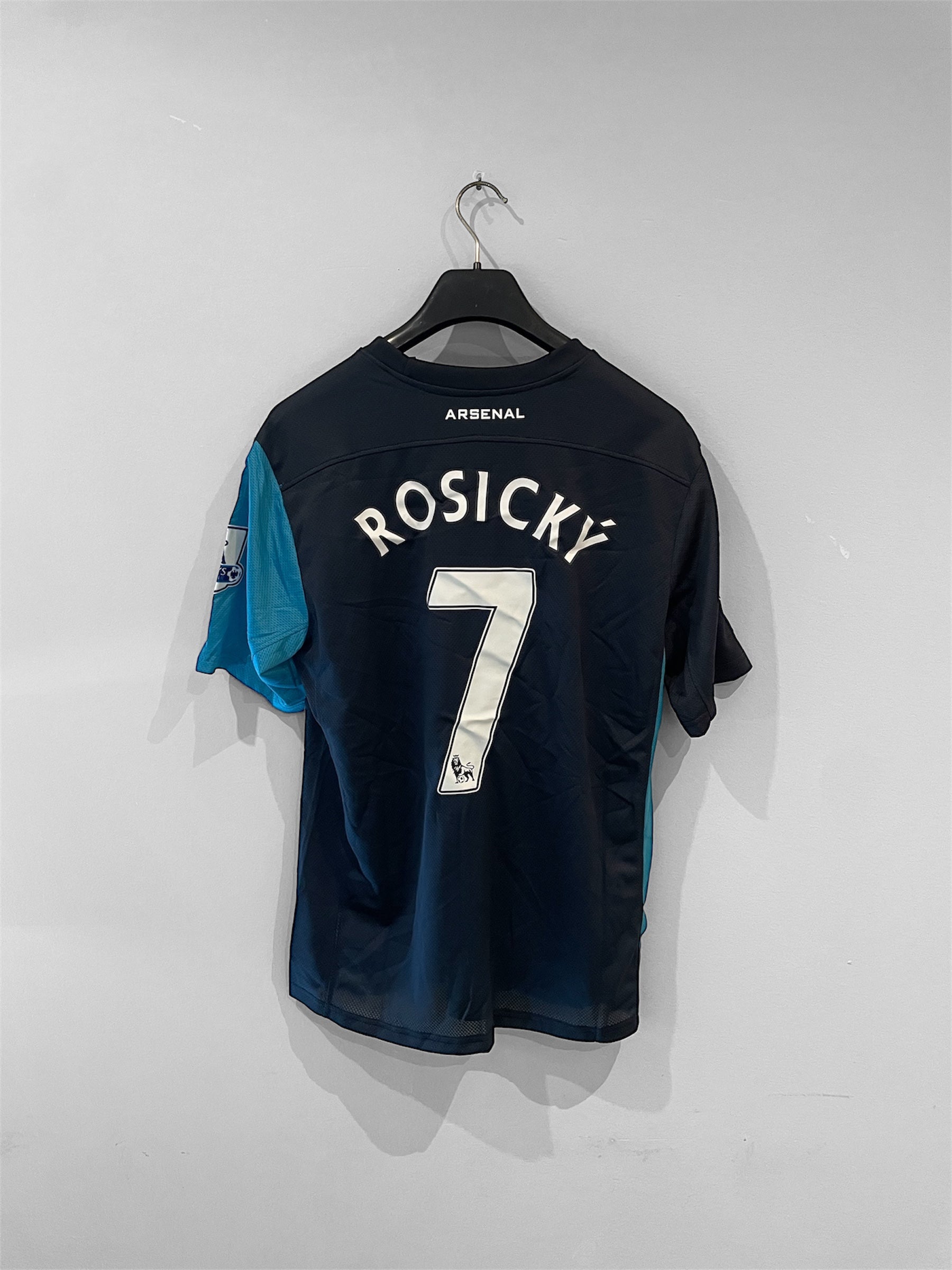 ARSENAL 2011 2012 VENKOVNÍ DRES